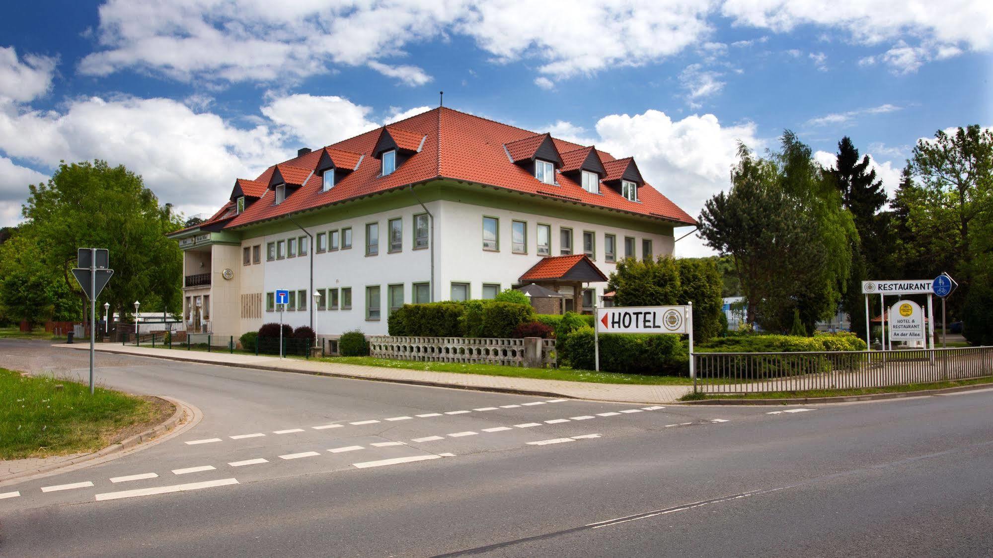 Hotel Am Stadtpark Nordhausen Exterior photo